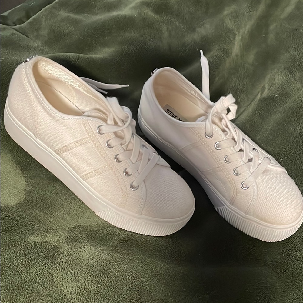 Steve Madden White Canvas Platform Sneakers